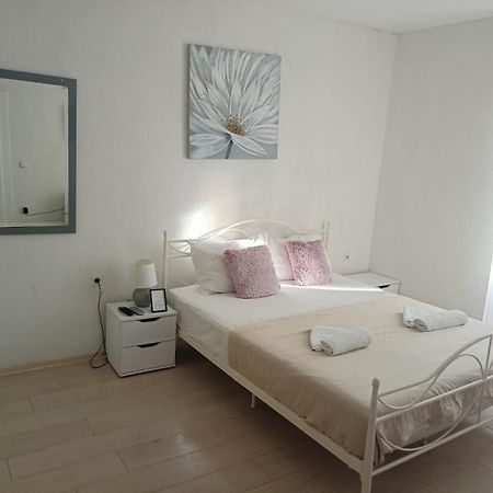 Cozy Rooms At Old City Gate Dubrovnik Exterior photo