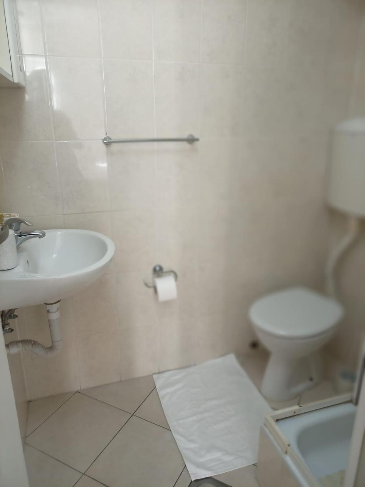 Cozy Rooms At Old City Gate Dubrovnik Exterior photo